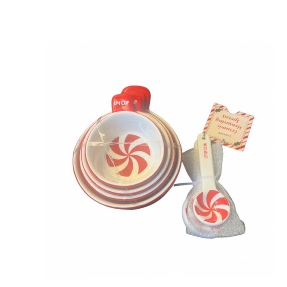 Candy Cane Measuring Cups/Spoons Set NWT